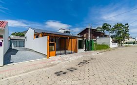 RUC - Casas a 270m da Praia do Canto Grande